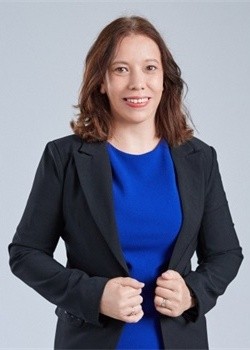 青岛威德明特双语学校Helen Sanders